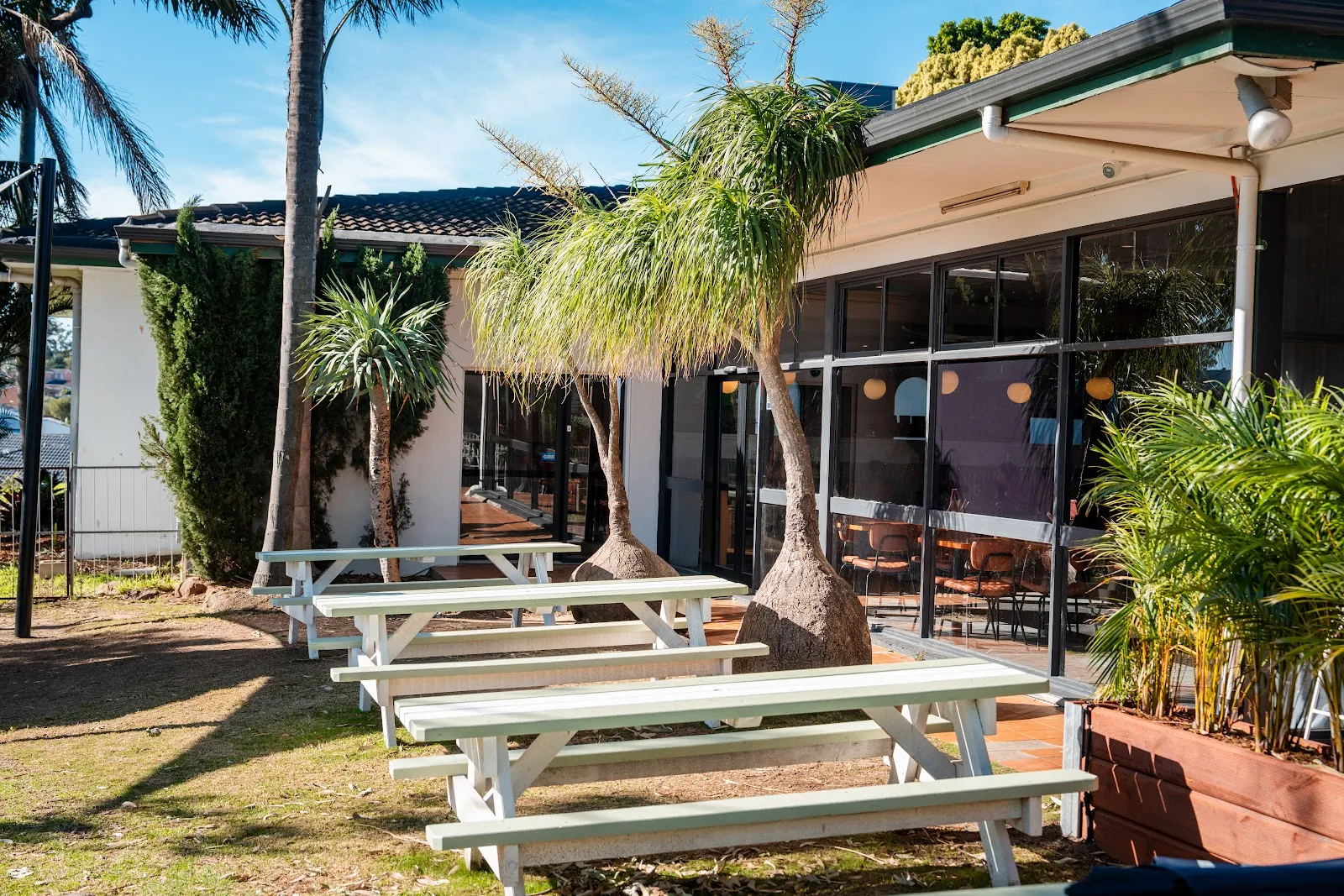Lakeview Hotel Motel - Image 3