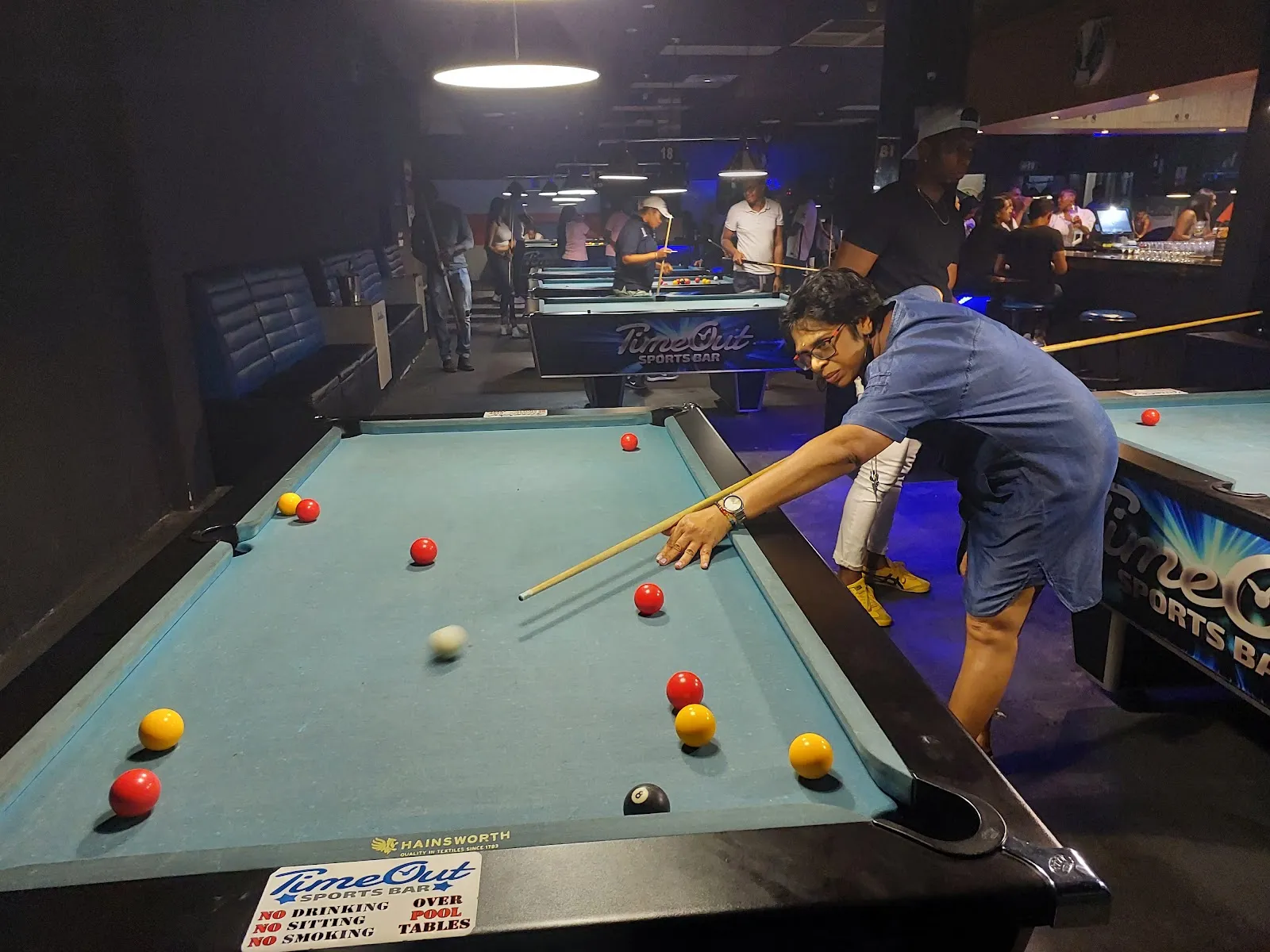 Time Out Sports Bar - Image 4