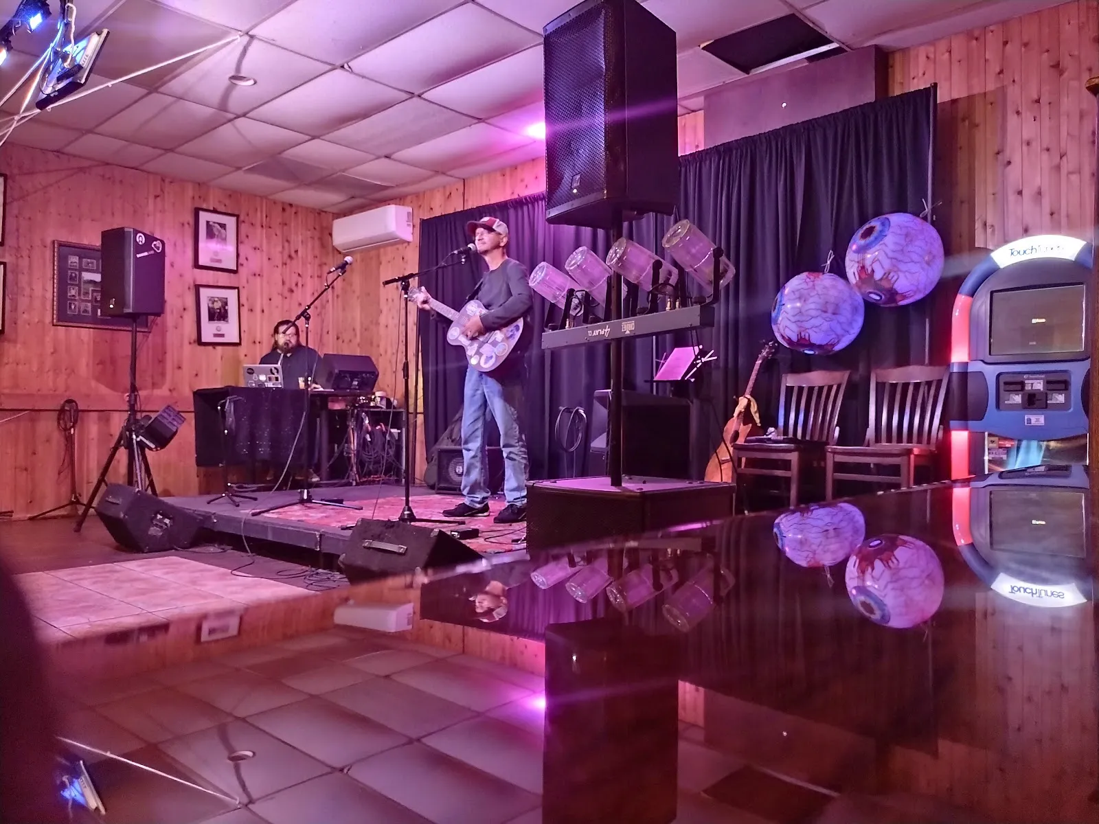 Uncle Fester's - Image 4