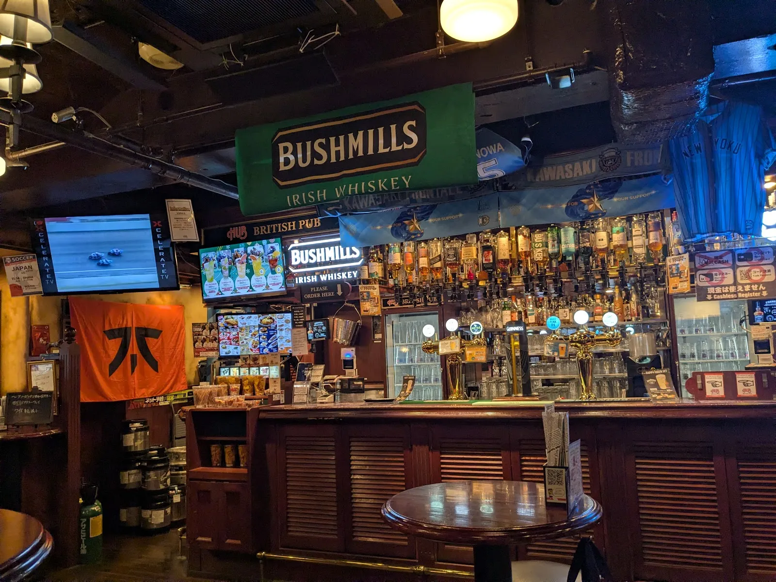 HUB British pub - Image 2