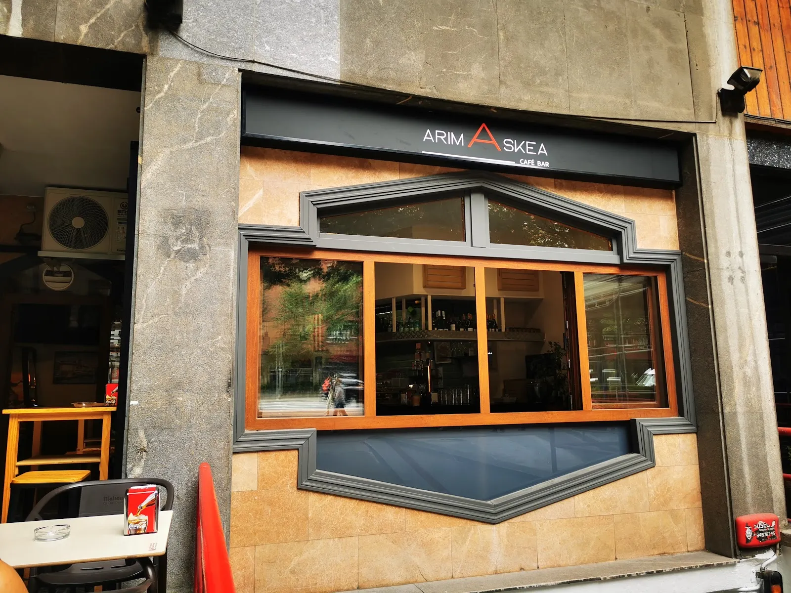 Arima Askea Cafe Bar - Image 4