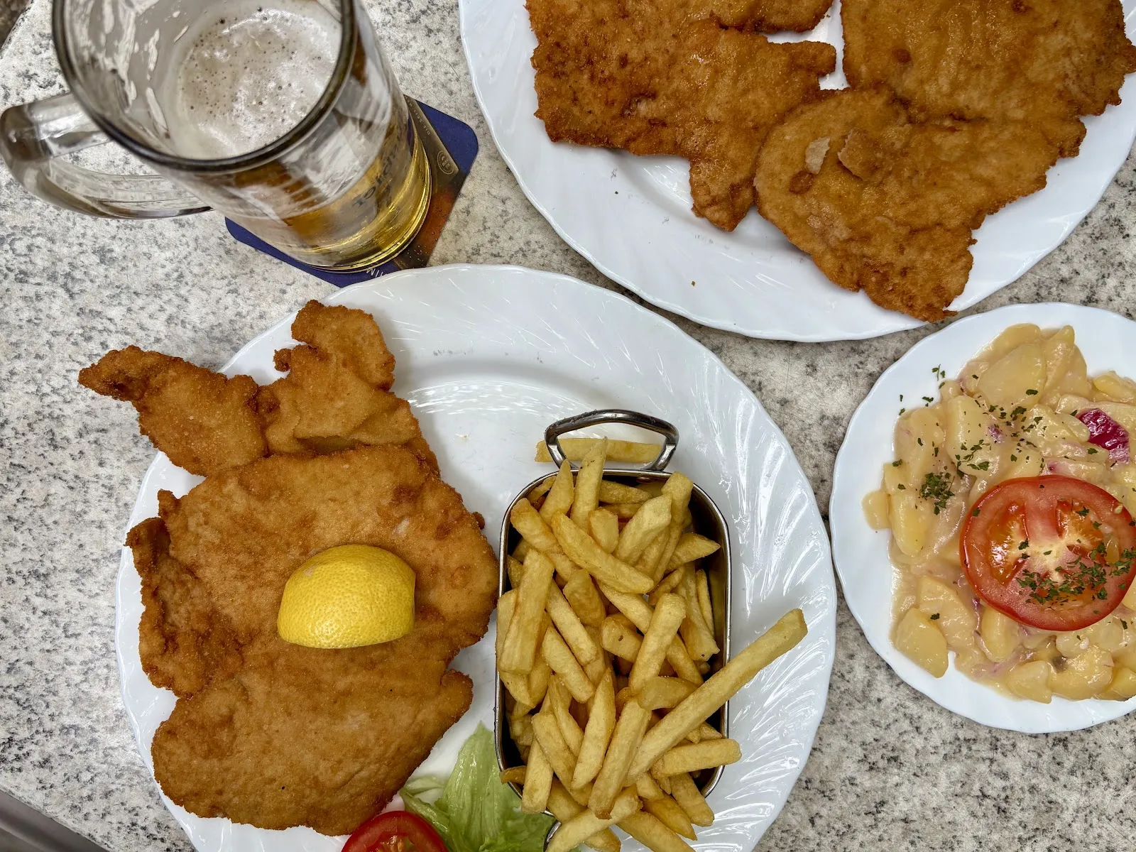 Centimeter VII Restaurant bei den Stadtbahnbögen - Image 2