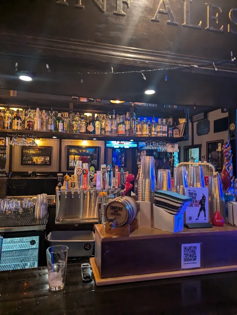 George & Dragon Pub logo