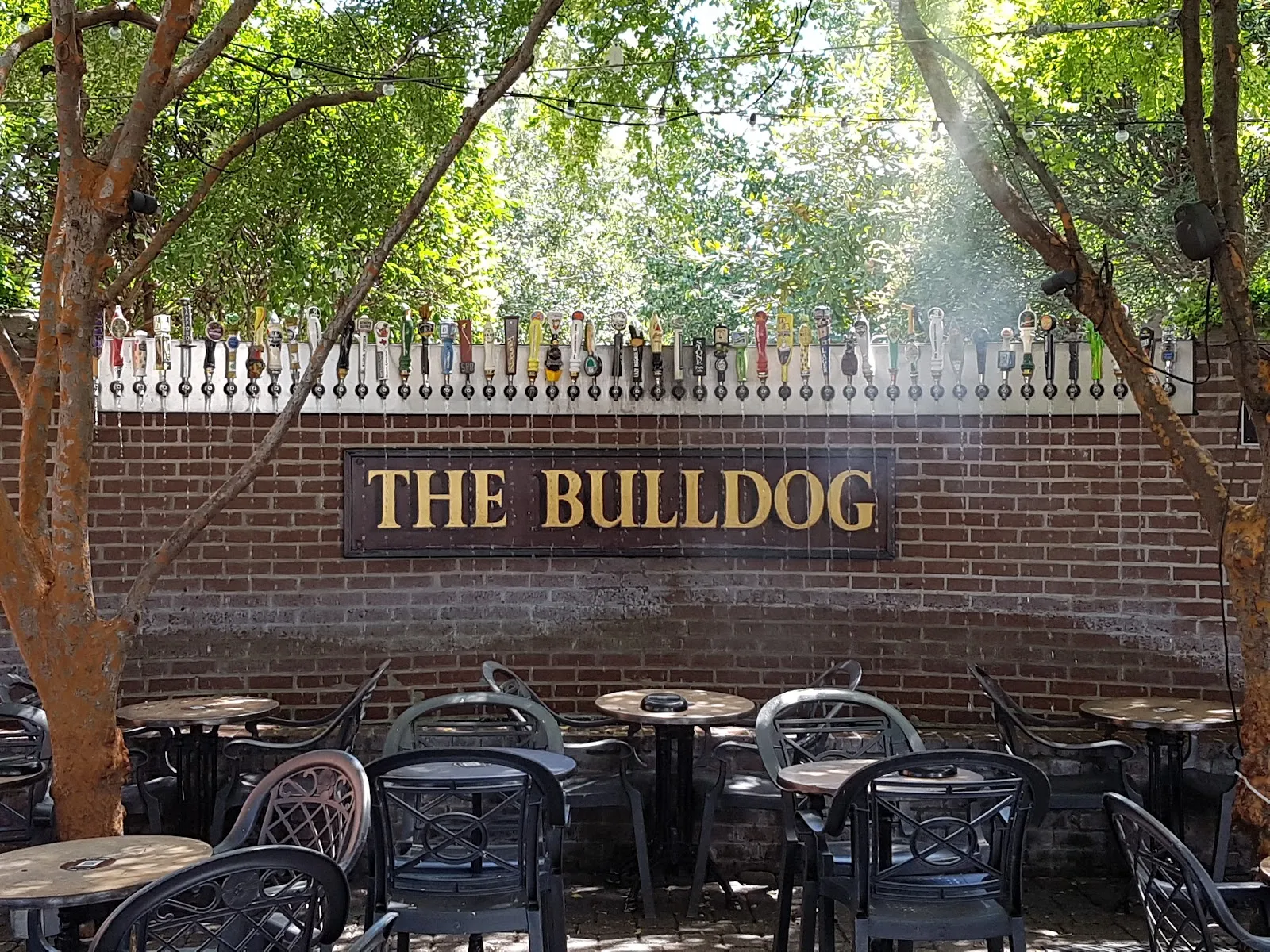 The Bulldog Uptown - Image 3
