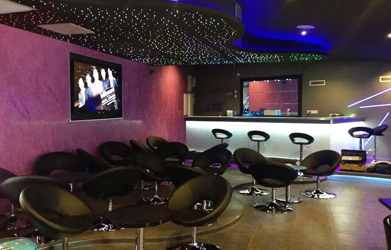Gallery 2