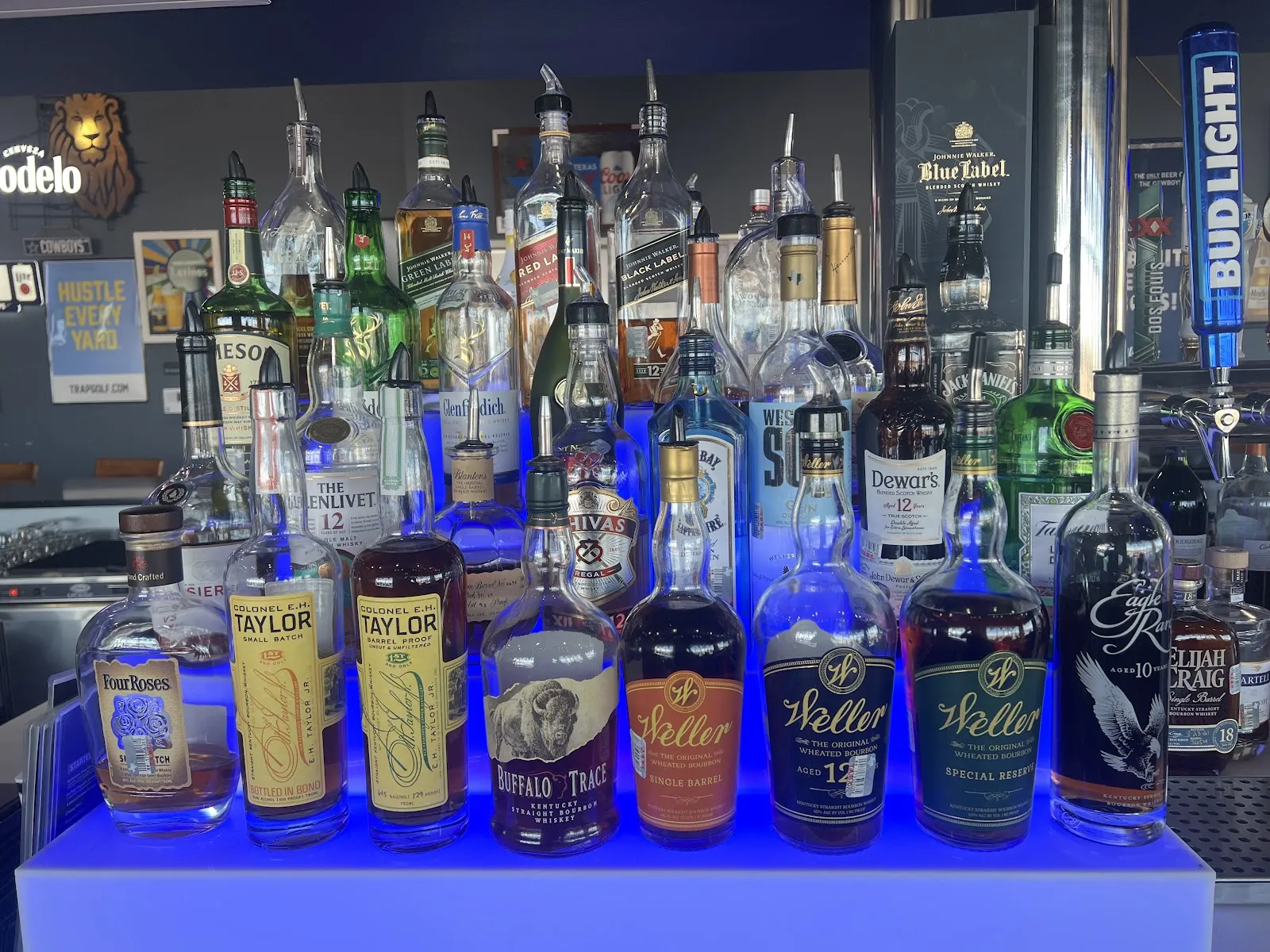 Touchdown Sports Bar & Lounge - Image 3