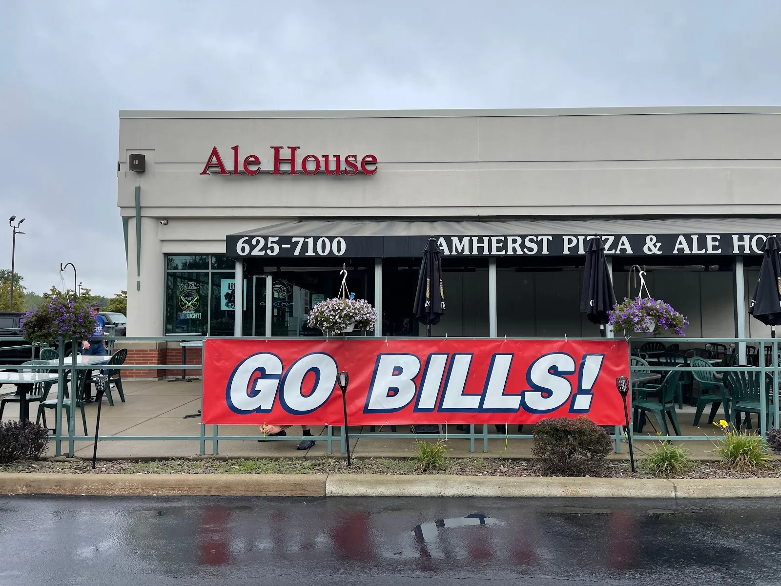 Amherst Pizza & Ale House - Image 3