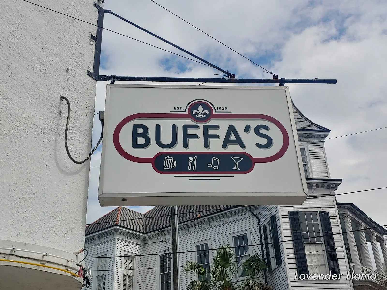 Buffa's Bar & Restaurant - Image 3