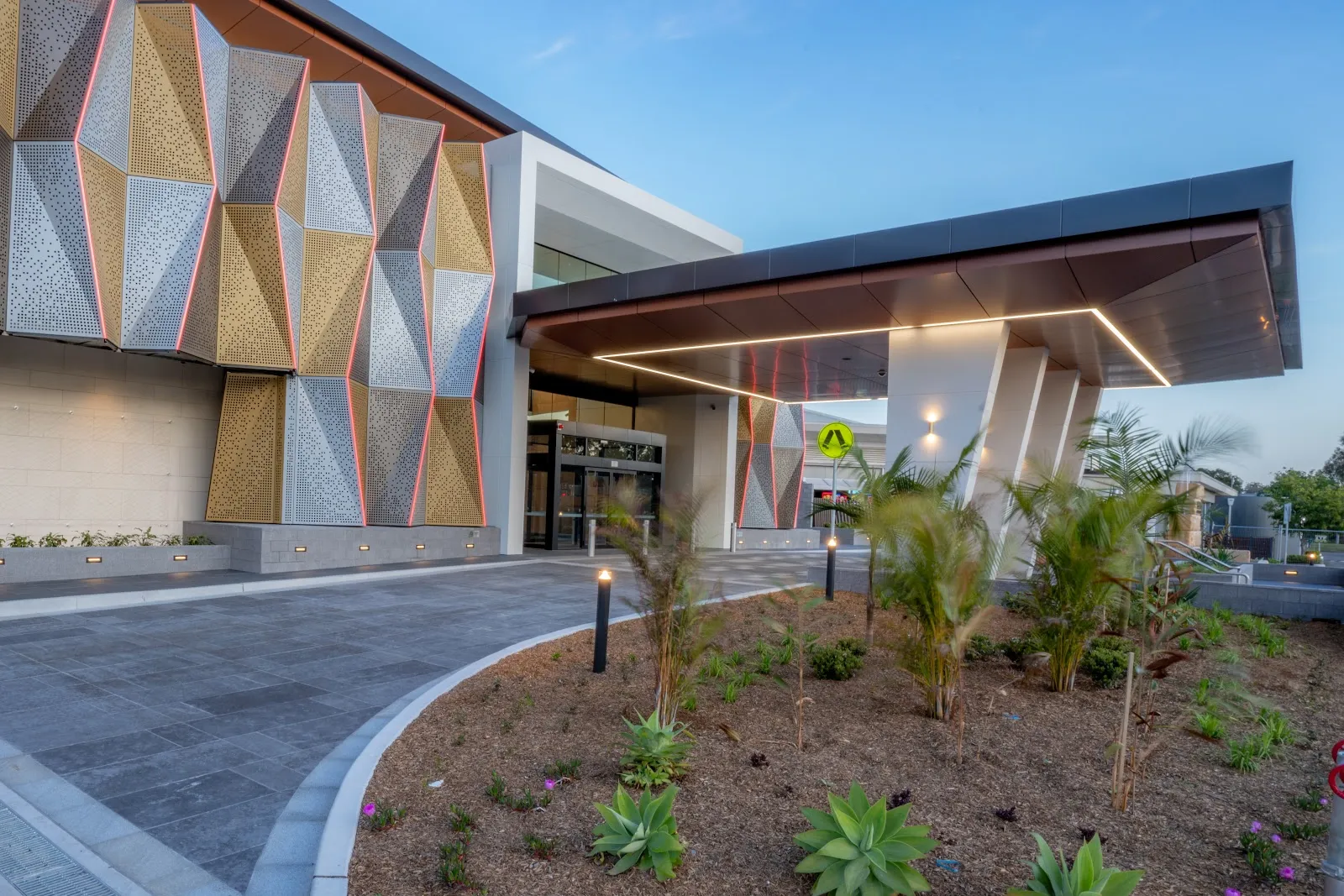 Saints Sports Bar - Image 3