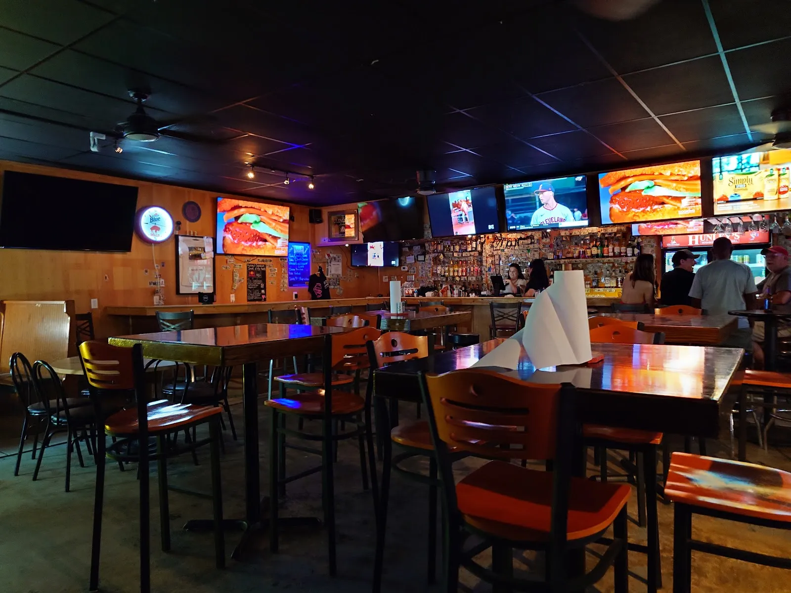 Hunley's Neighborhood Grill