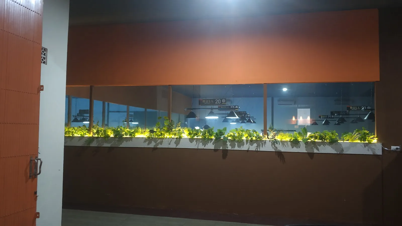 City billiard - Image 2