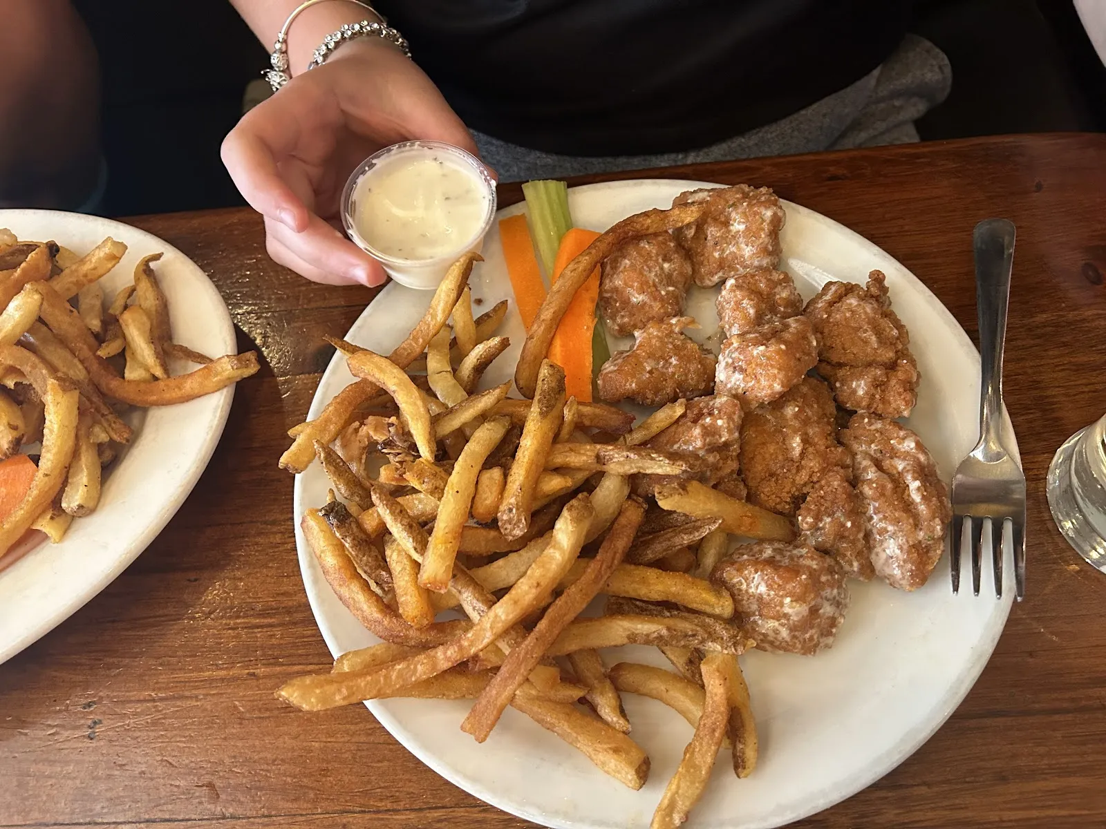 Oscar's Roadhouse - Image 2