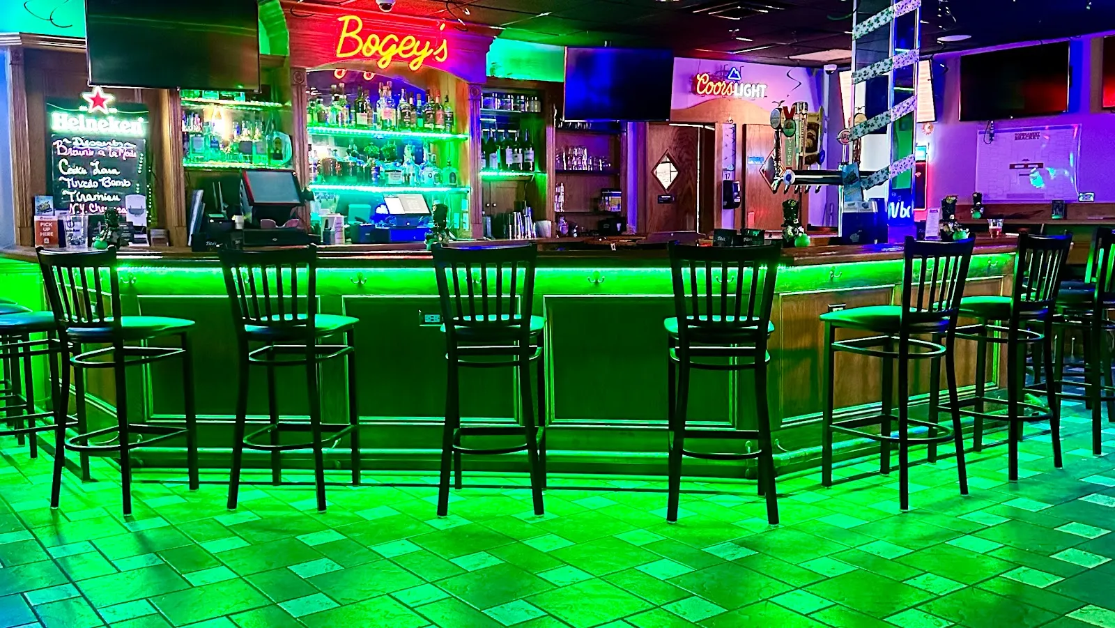 Bogey's sport bar - Image 3