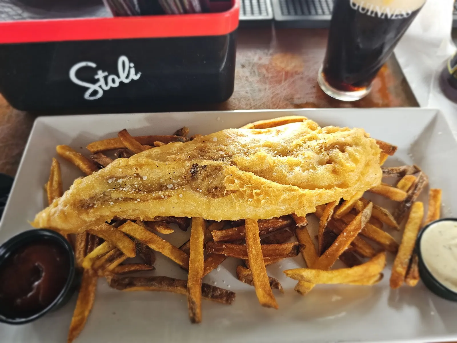 MacDinton's Irish Pub - Image 2