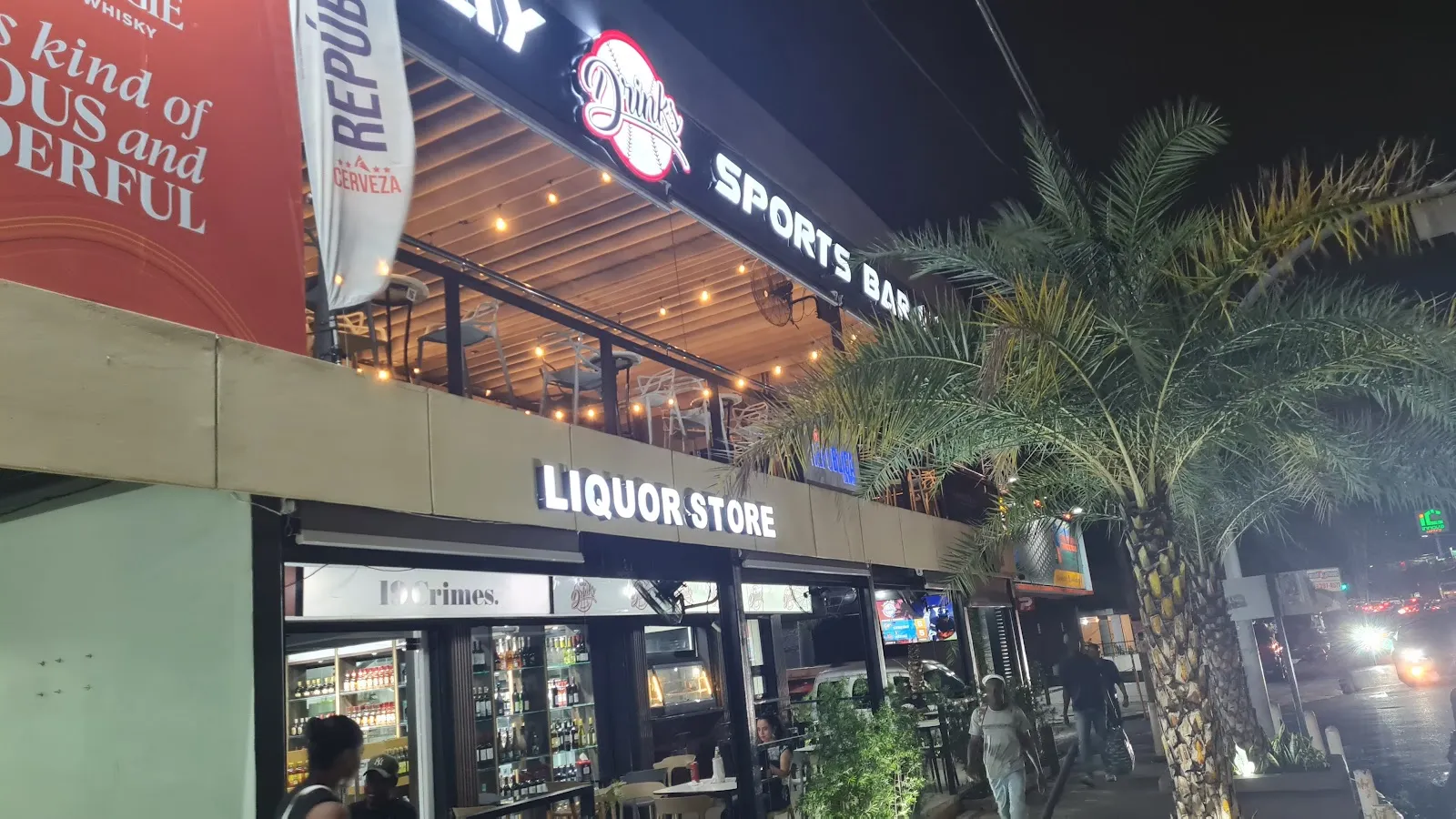 Pal Play Drinks Sports Bar - Image 2