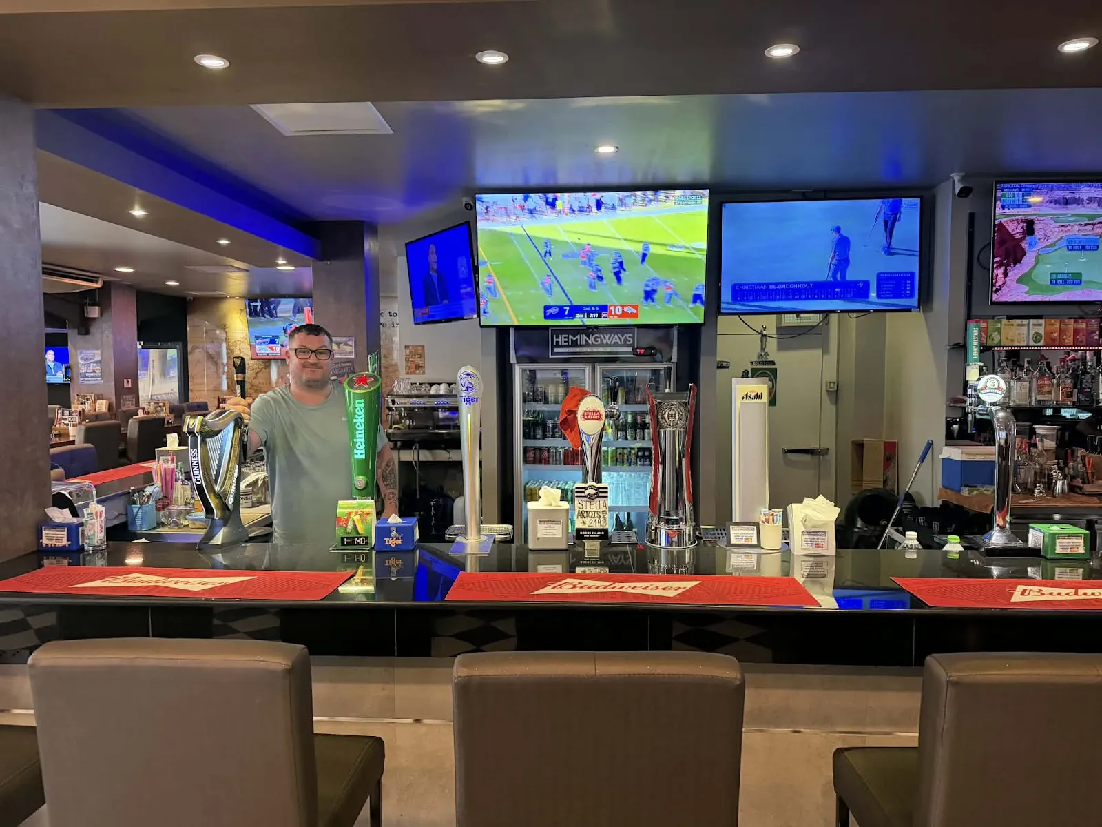 Hemingways - Image 3