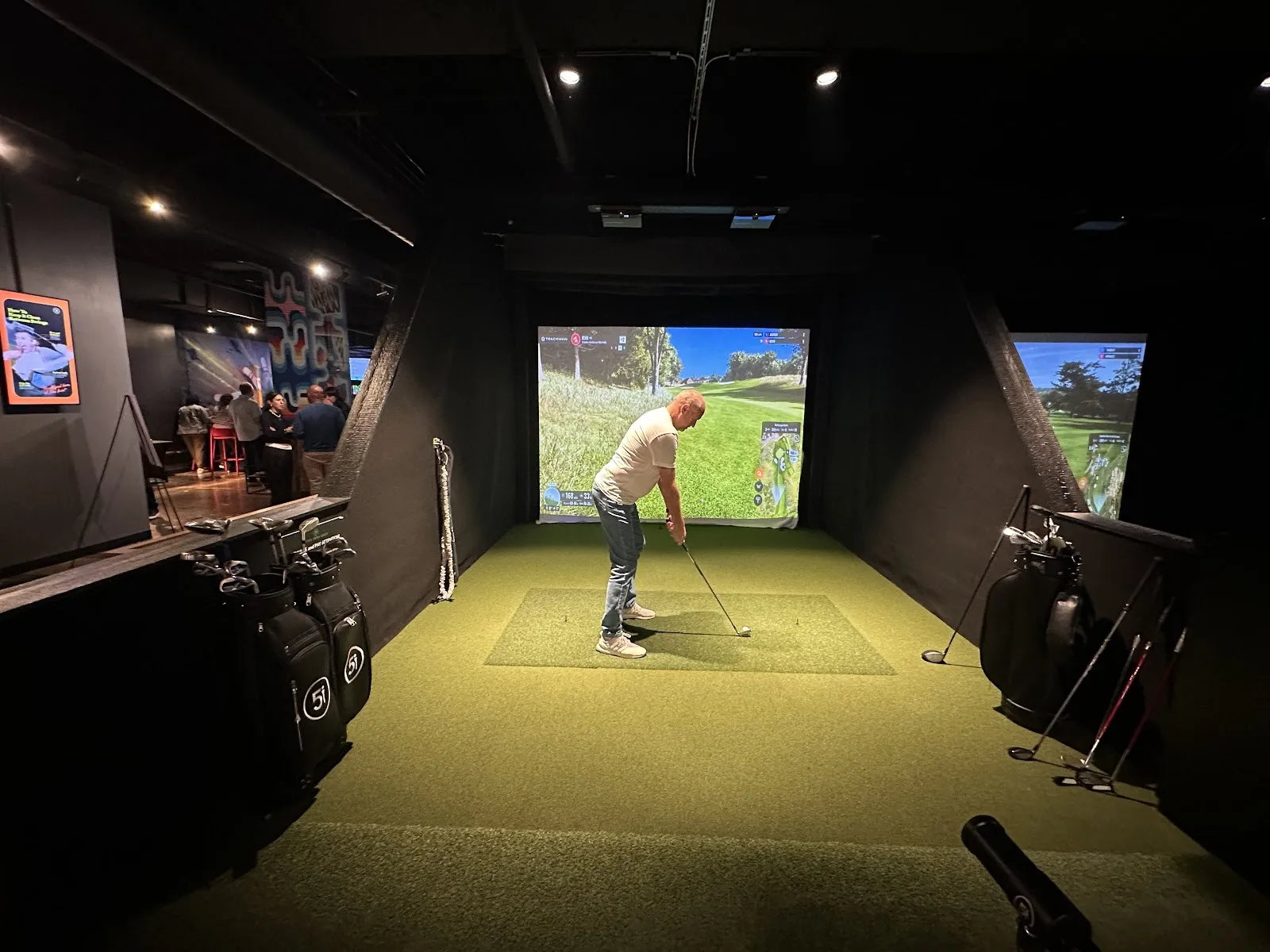 Five Iron Golf - The Loop - Image 3