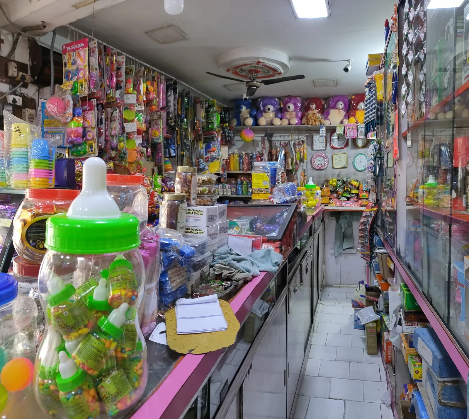 Shopping Plaza - Image 3
