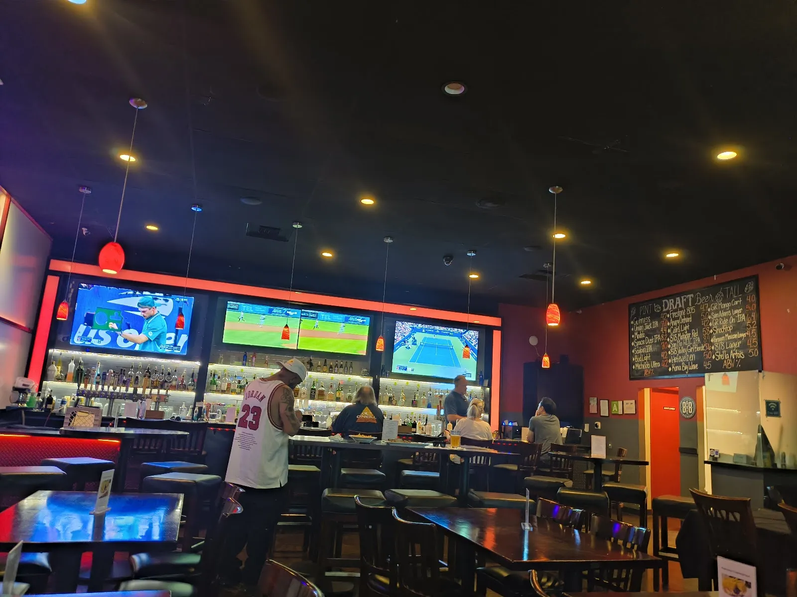 Paragon Bar and Grill