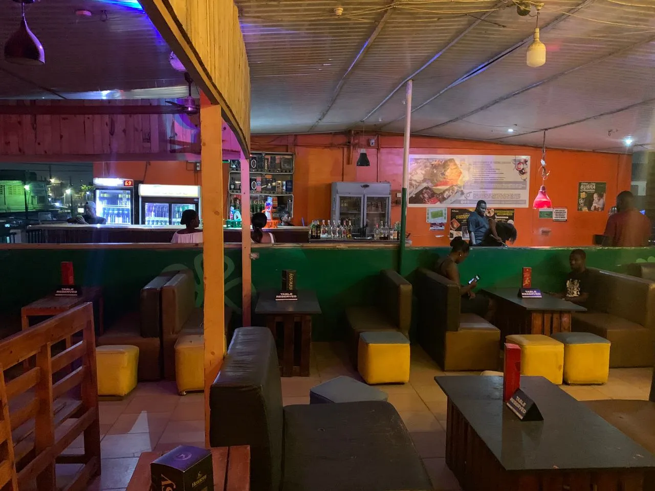 DeParkies Pub&Grill - Image 3