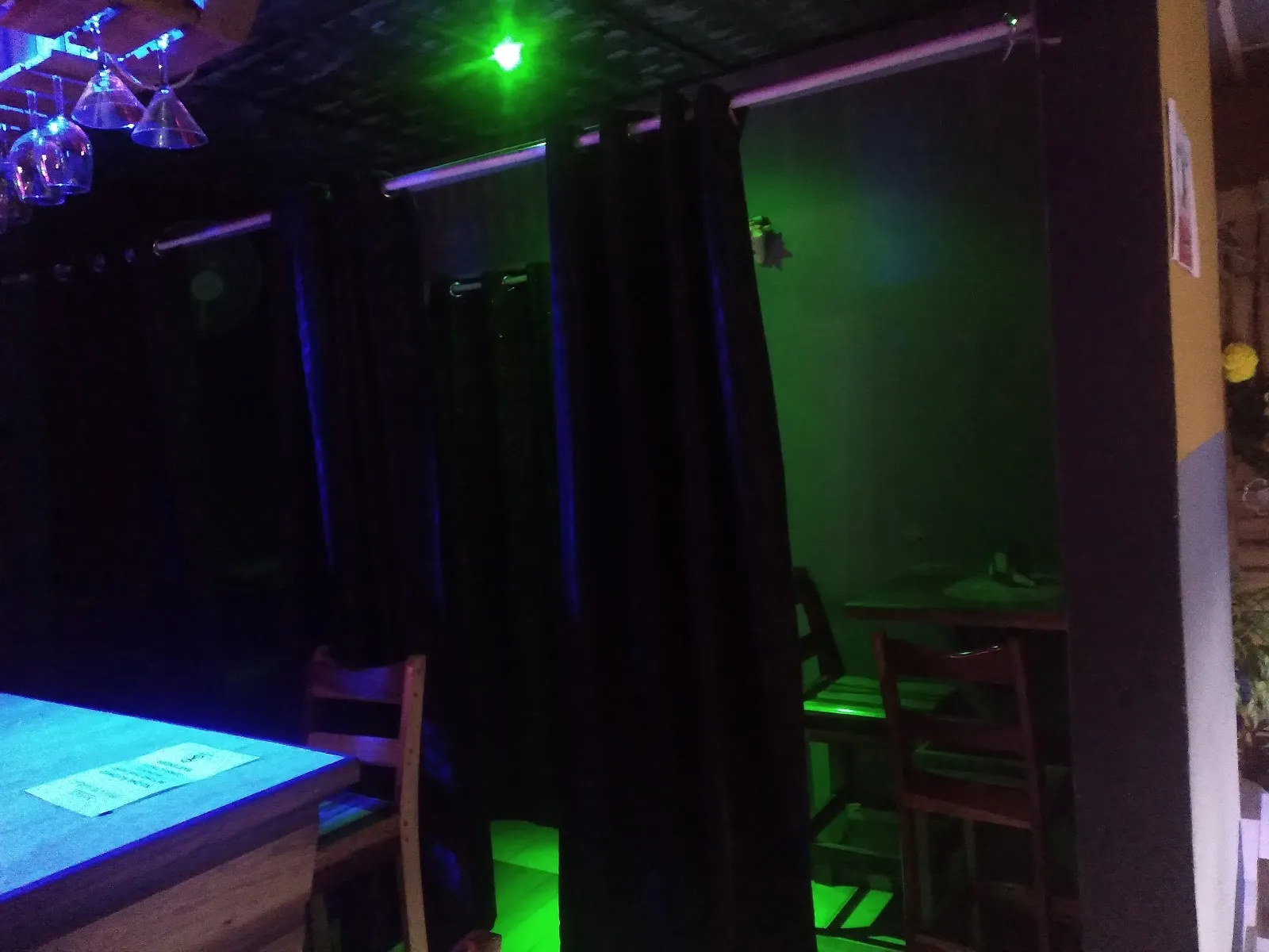 Tripple M Lounge & Car Wash - Image 4