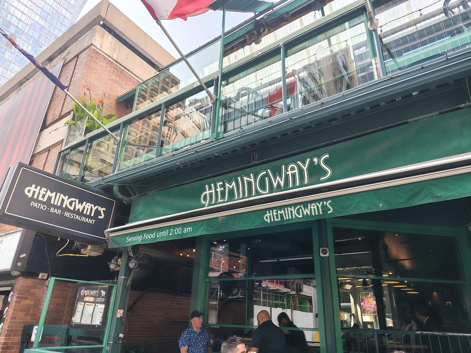 Hemingway's Restaurant & Bar - Image 2