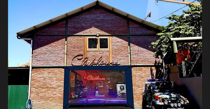 Gallery 4
