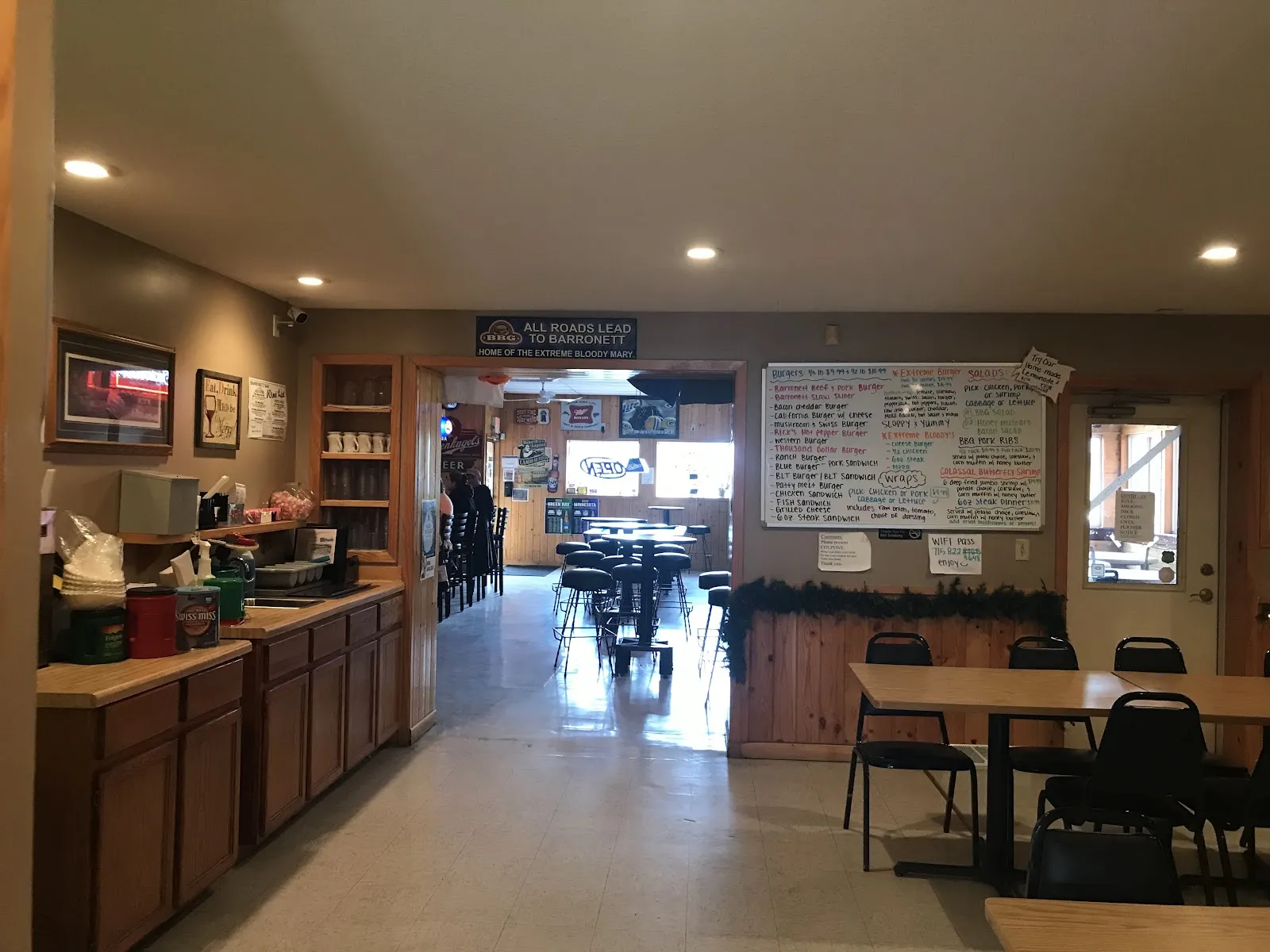 Barronett Bar & Grill - Image 4