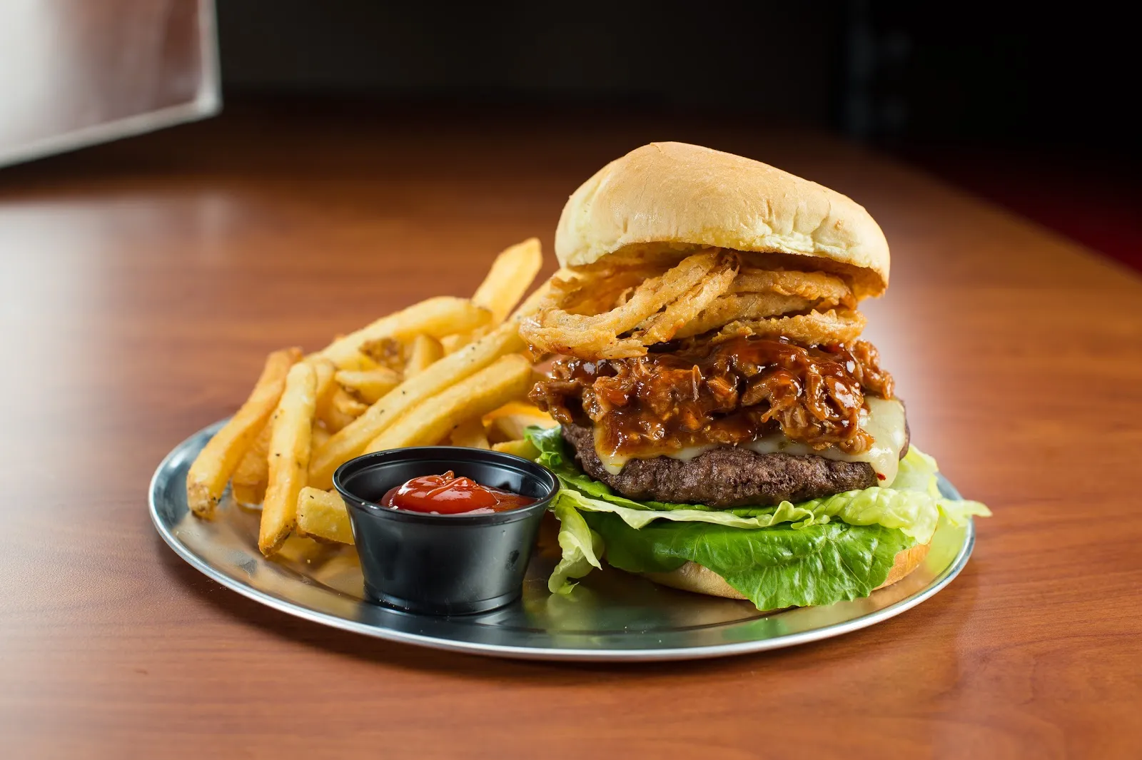 Native Grill &Wings logo