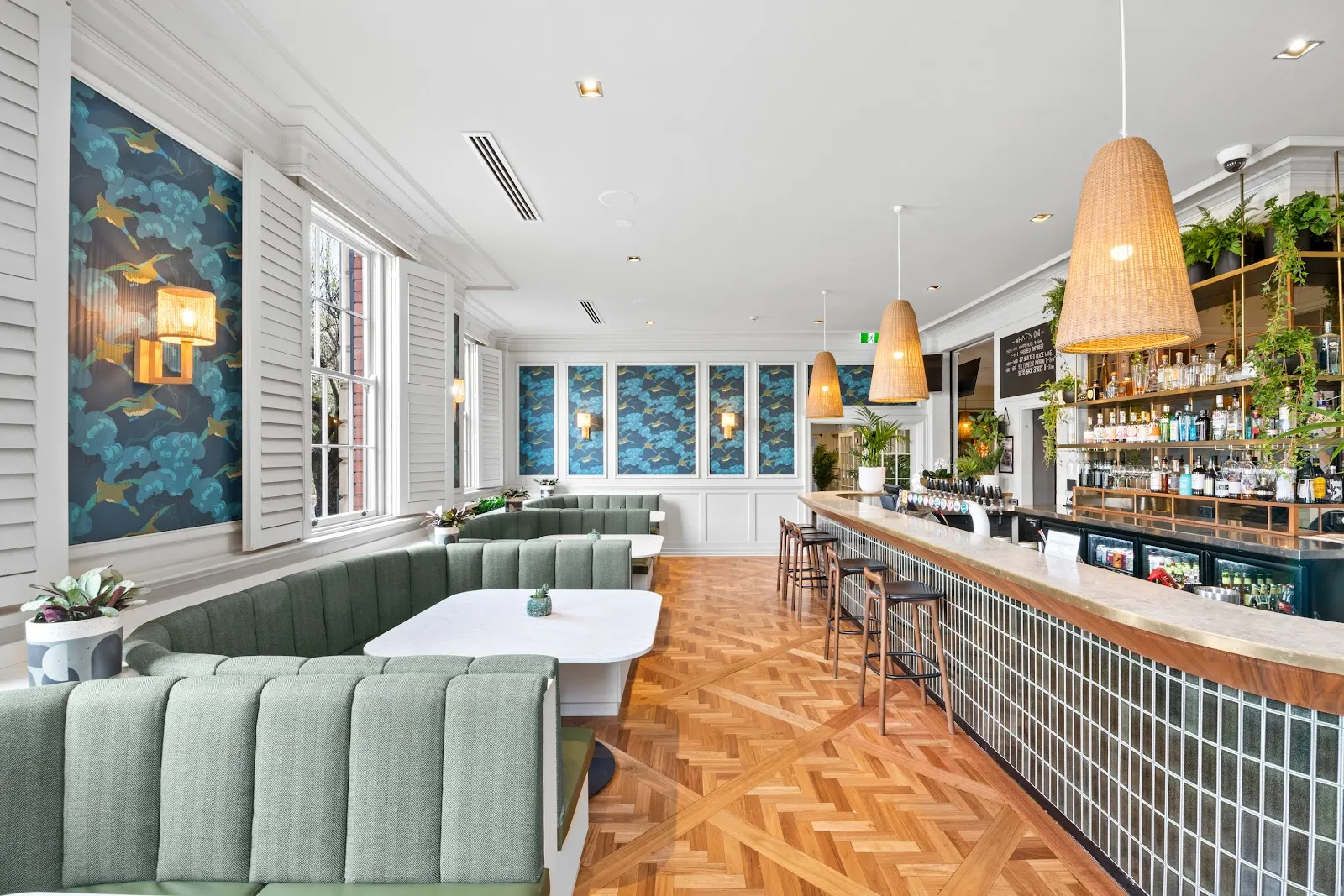 Feathers Hotel - Image 2