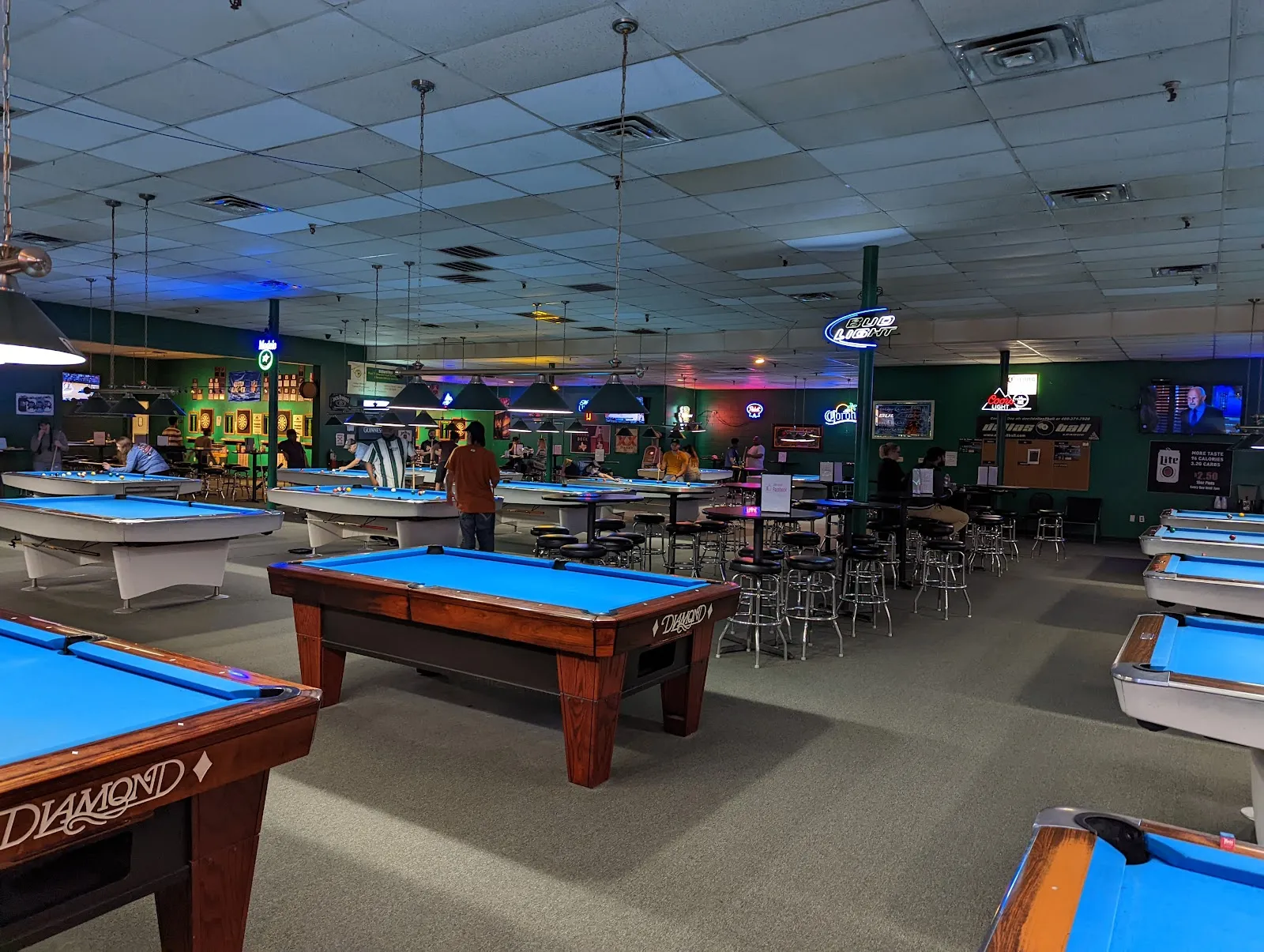 The Billiard Den logo