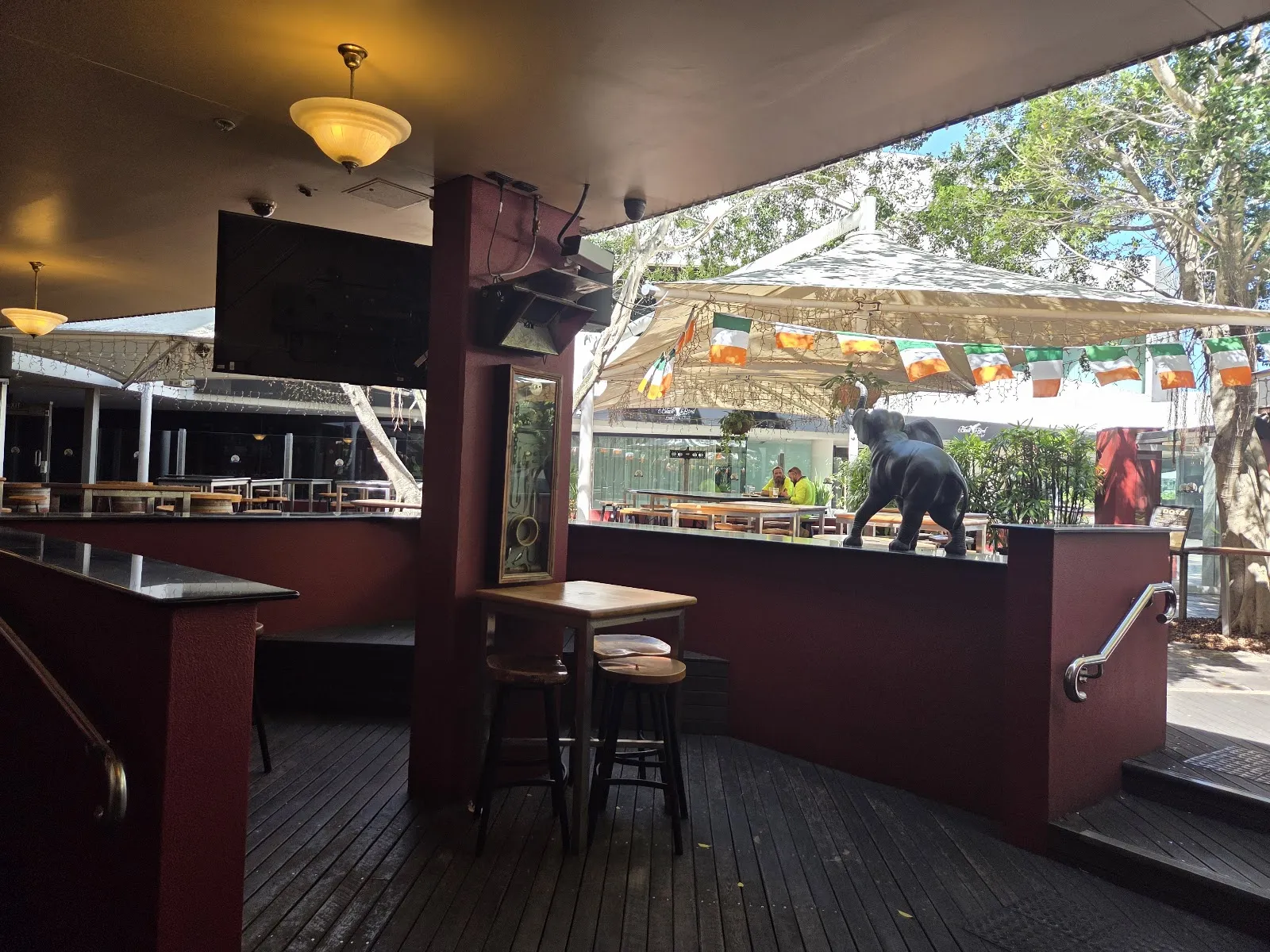 Pig 'N' Whistle Riverside - Image 3