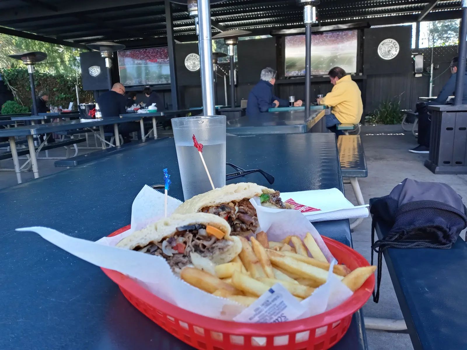 The Sports Page Bar & Grill - Image 2