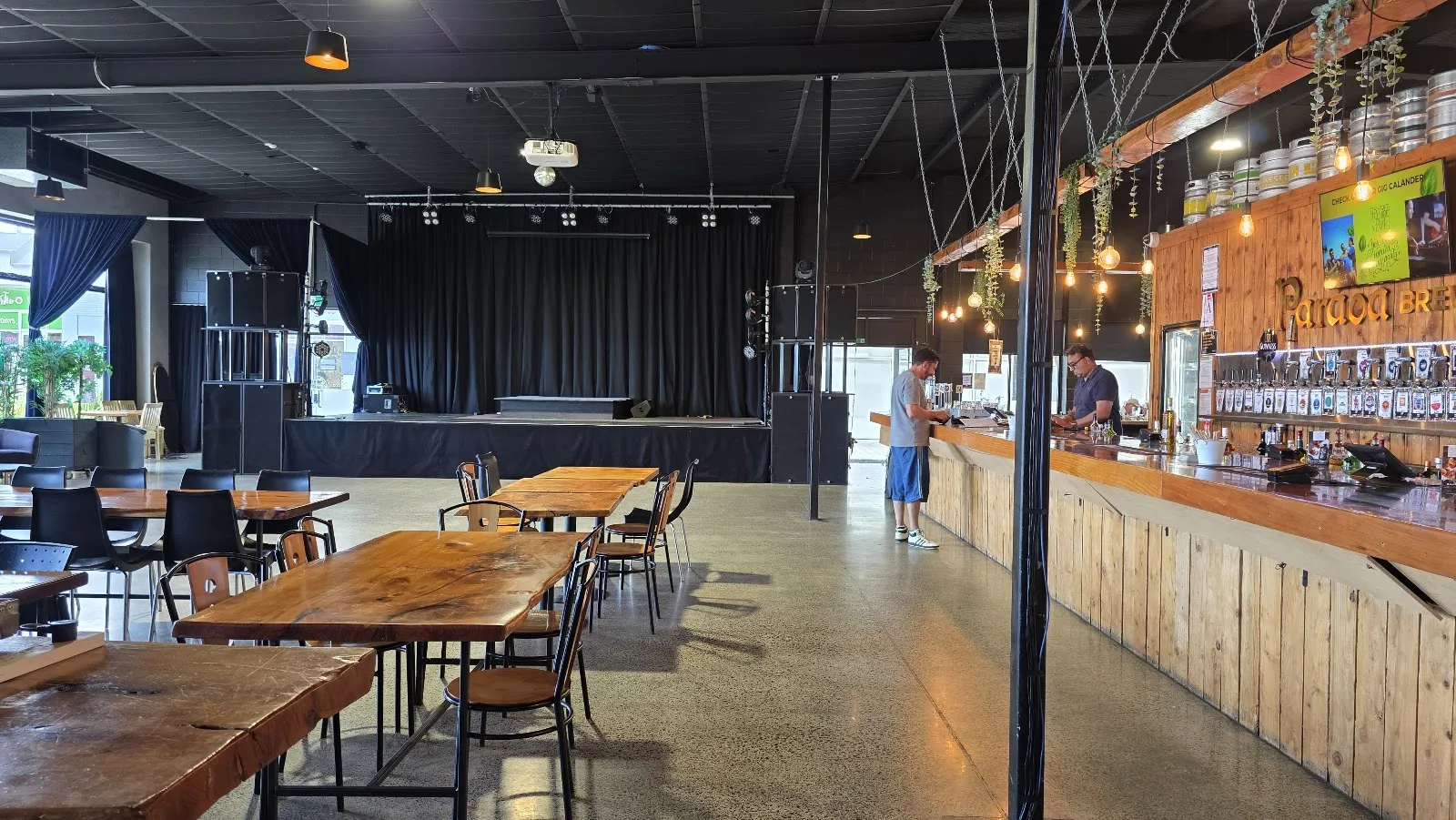 Paraoa Brewing CO - Gastropub and Events. - Image 4