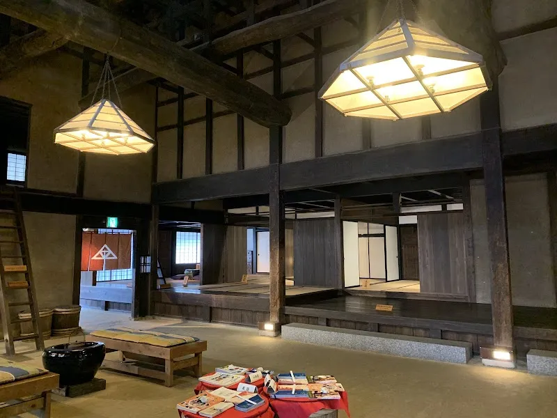 Gallery 4