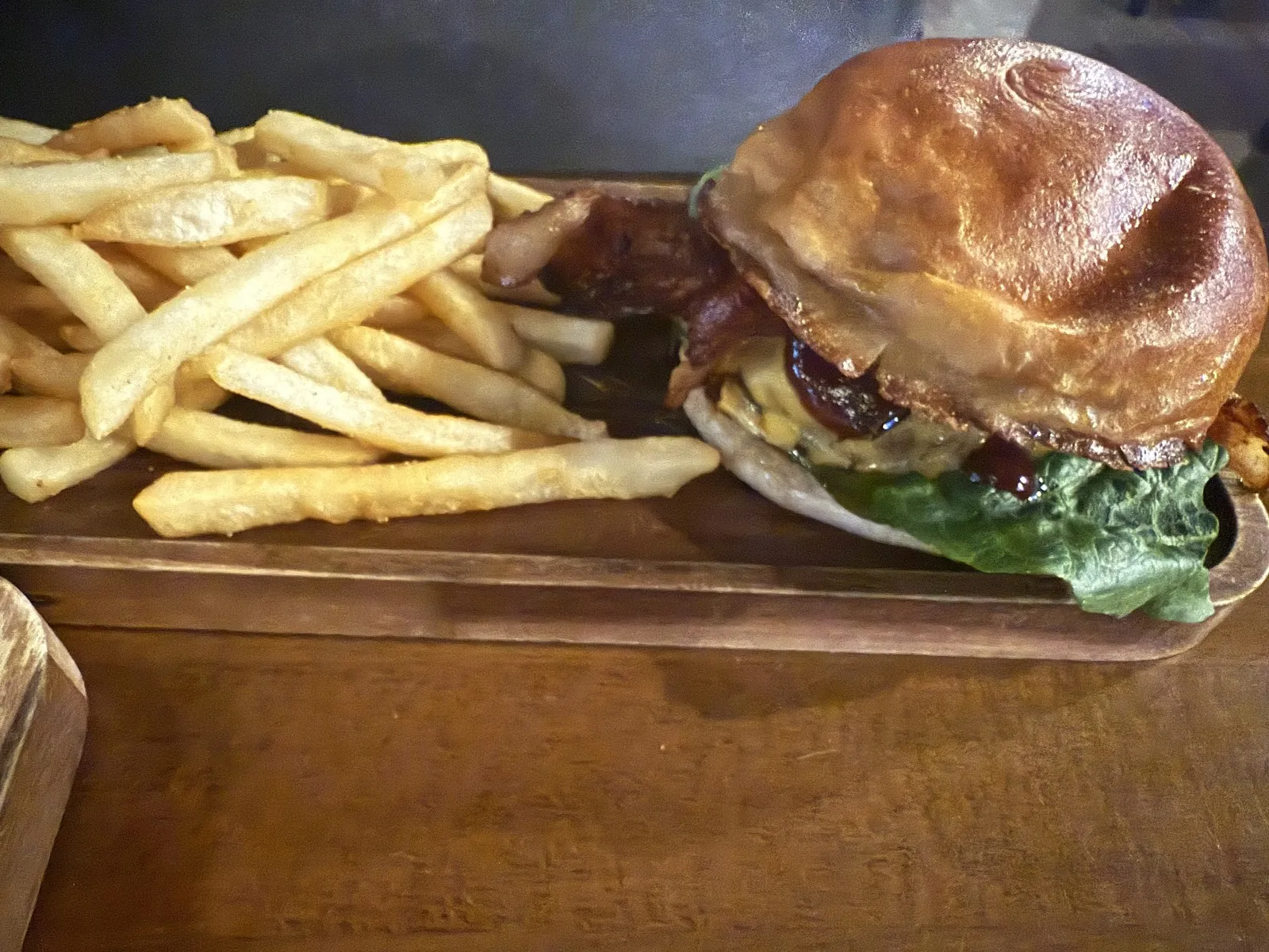 City Social Bar & Grill - Image 3