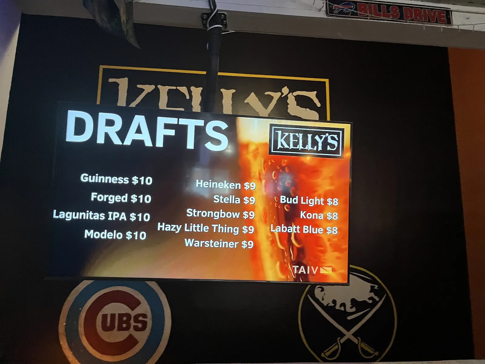 Kelly's Sports Bar