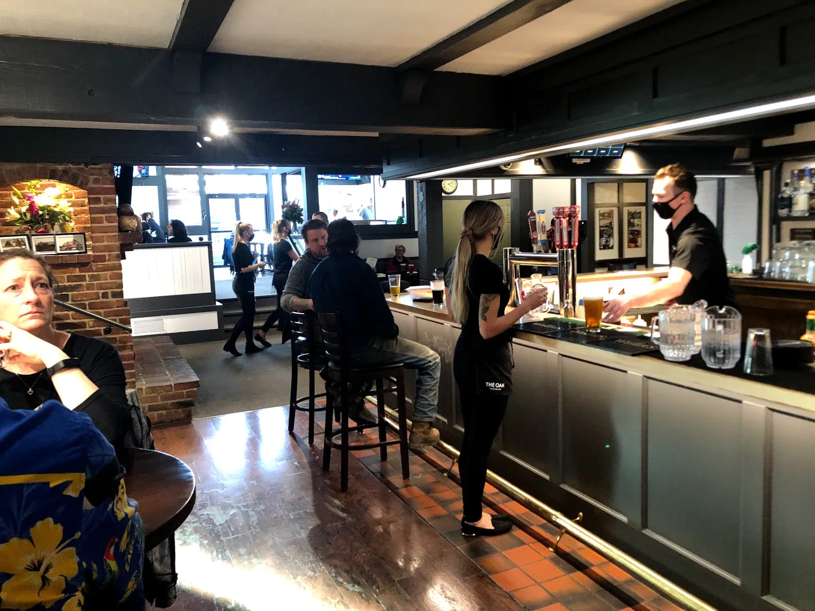 The Oak Taphouse - Image 3