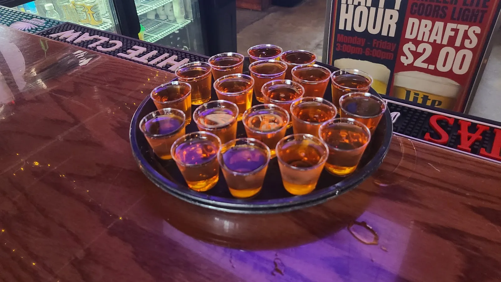 Mugshots Sports Bar & Grill - Image 4