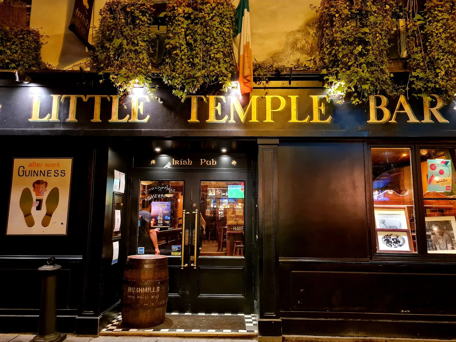 Little Temple Bar