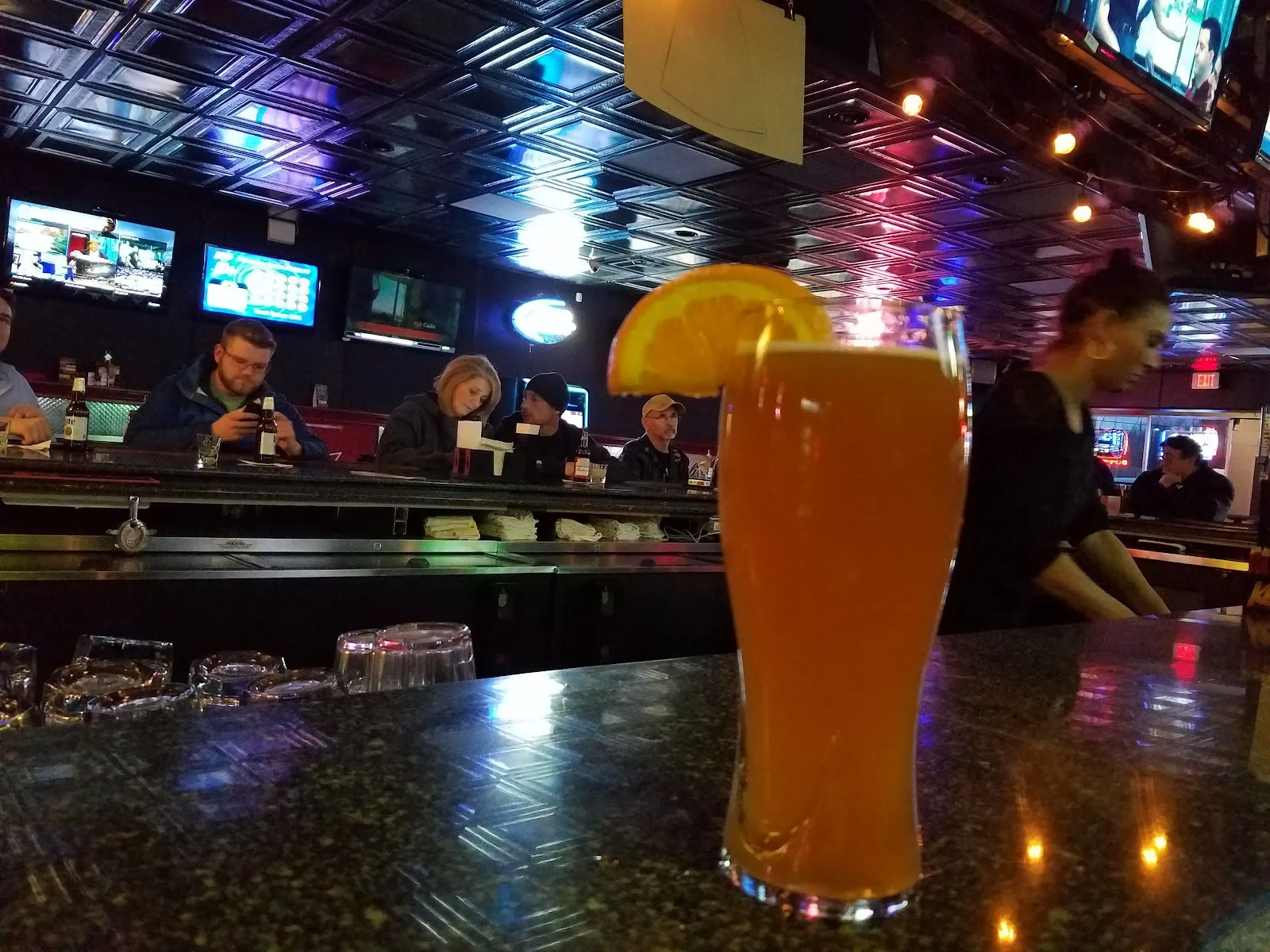 The Duggie Sports Bar - Image 4