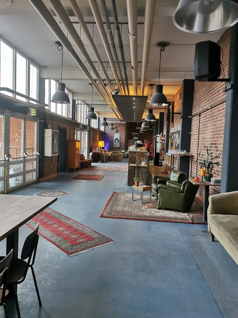 Gallery 4