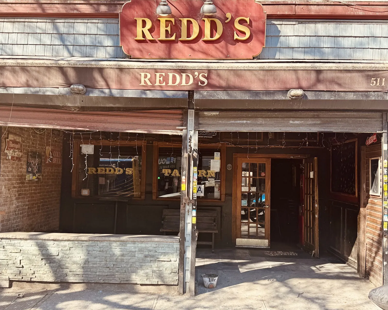 Redd's Tavern NYC - Image 3