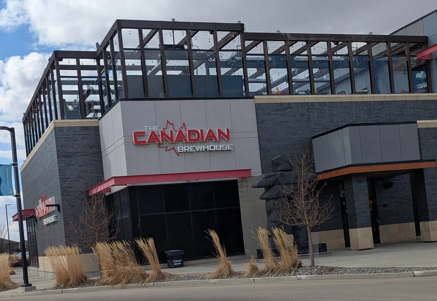 The Canadian Brewhouse (St. Albert) - Image 4
