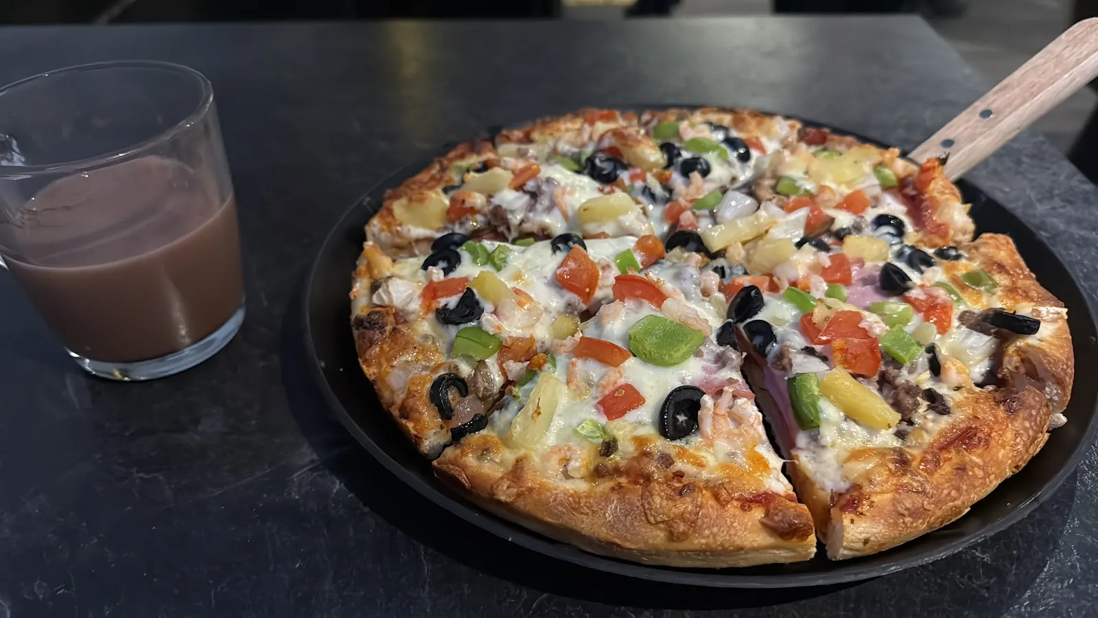 Stavros Pizza & Sports Bar - Image 2