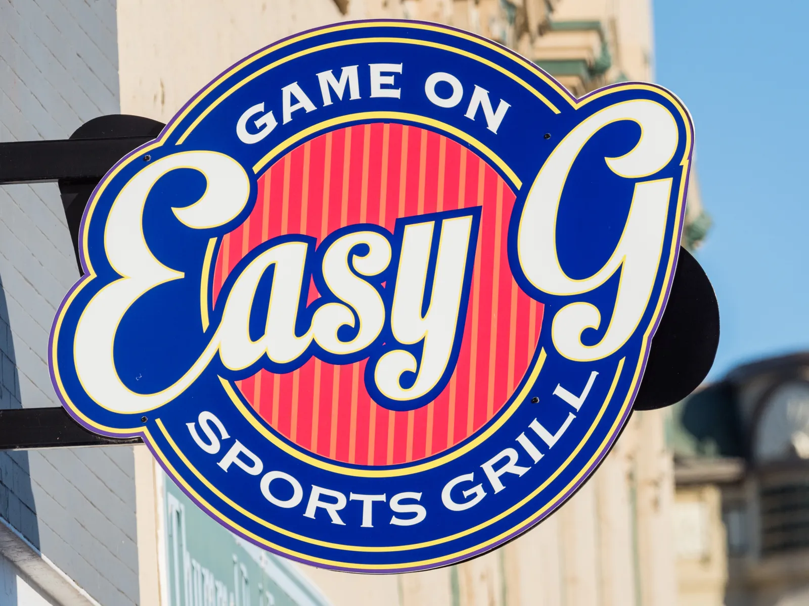 Easy G Sports Grill - Image 3