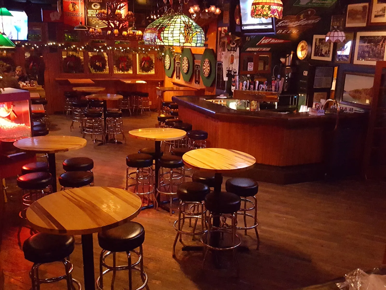 Will's Northwoods Inn - Image 3