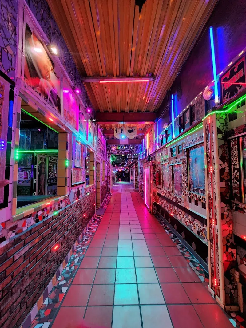 Gallery 2