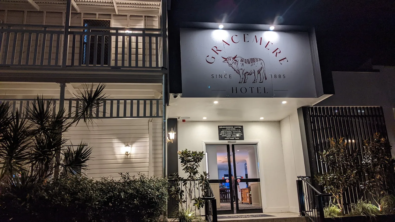 Gracemere Hotel - Image 3