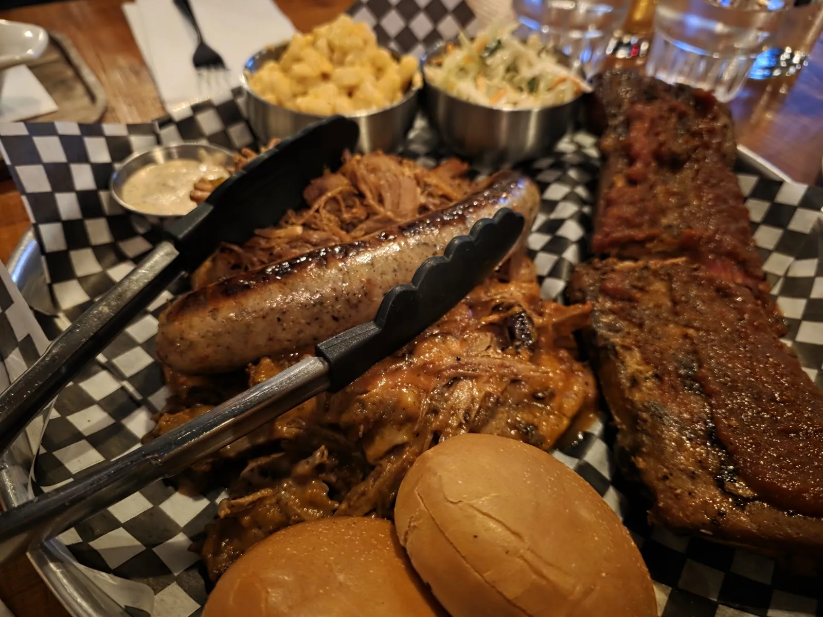 Devil’s Elbow Ale & Smoke House - Image 2